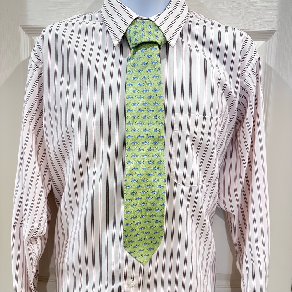 Tommy Hilfiger Lime Green Shark Pattern Silk Tie